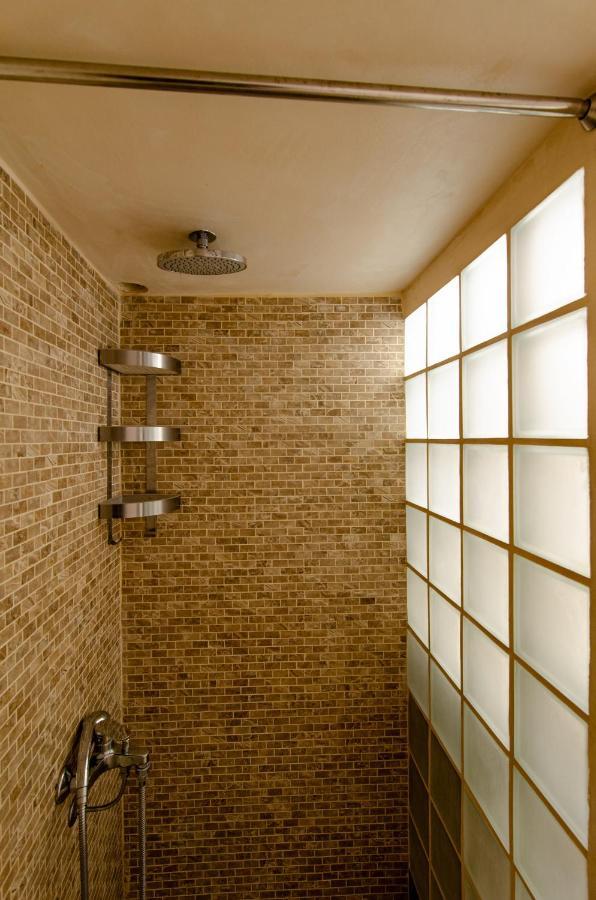 Myyellowhome Ermoupoli Ngoại thất bức ảnh