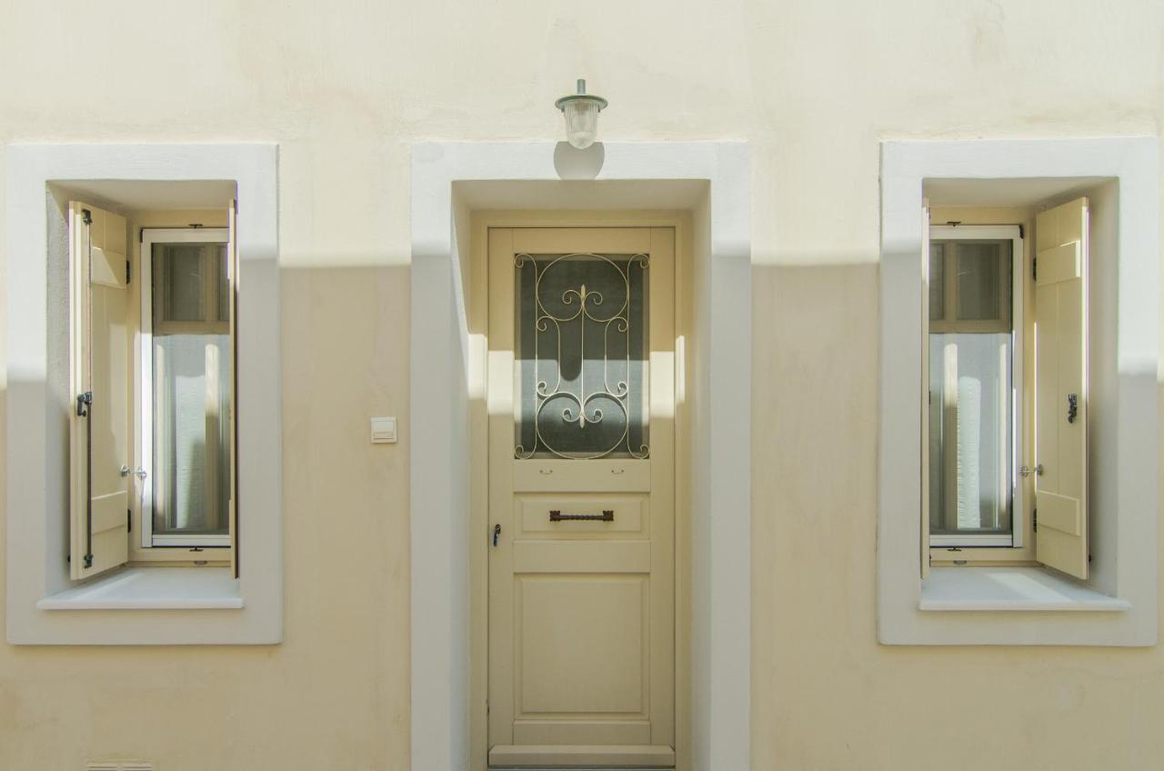 Myyellowhome Ermoupoli Ngoại thất bức ảnh